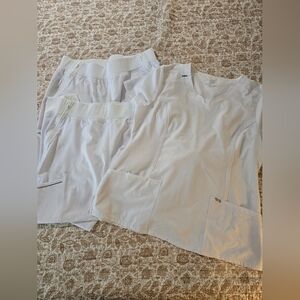 Cherokee Infinity Scrubs Bundle, White XL